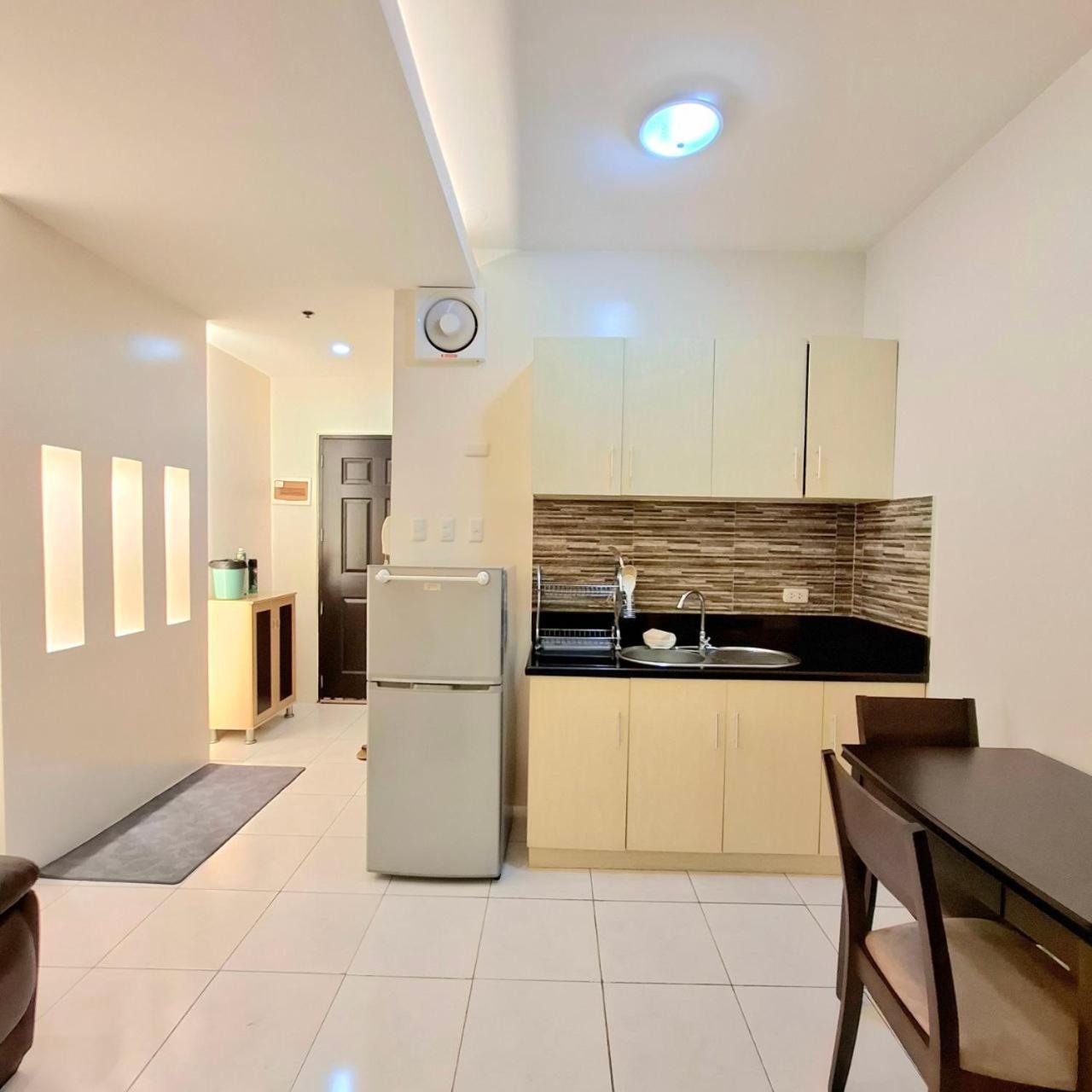 Manila Bayview Rental エクステリア 写真